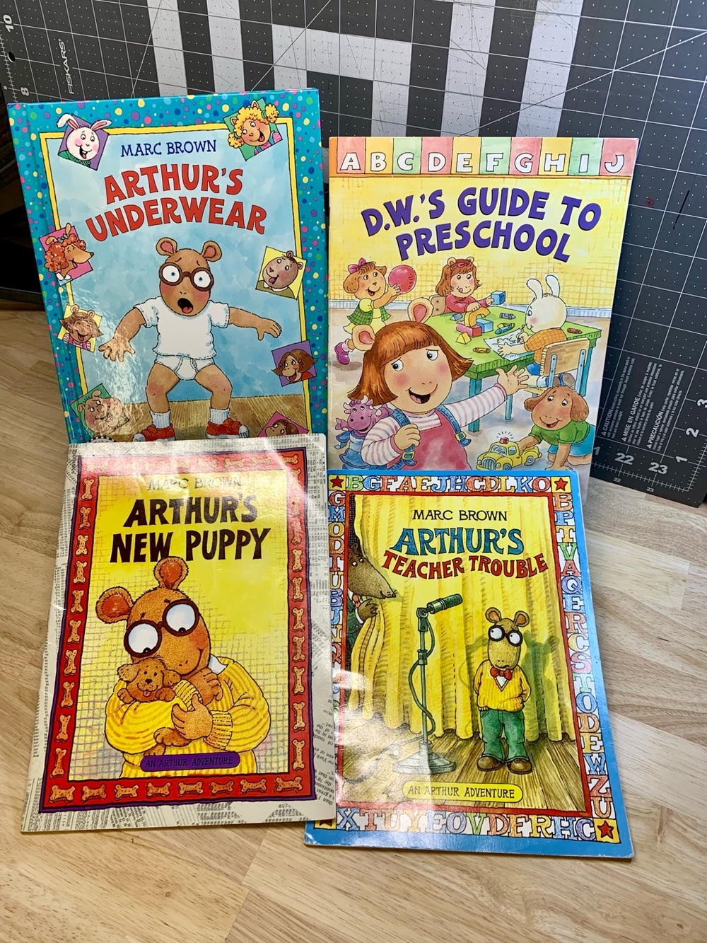 Arthur 4 Book Bundle Marc Brown Vintage Ages 4-8